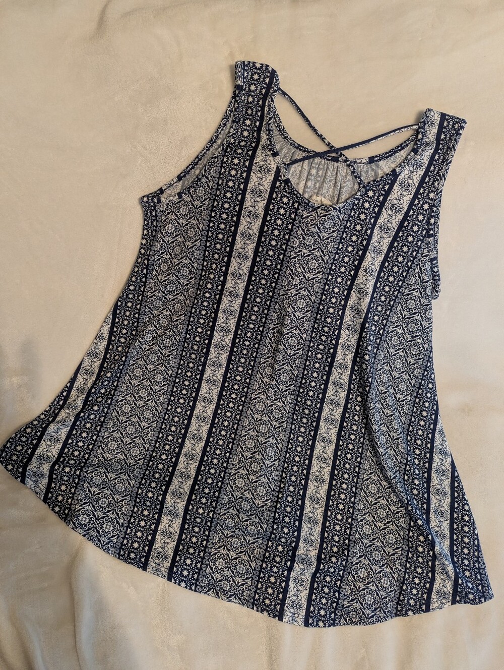 Tank Top - Picture 2 of 4